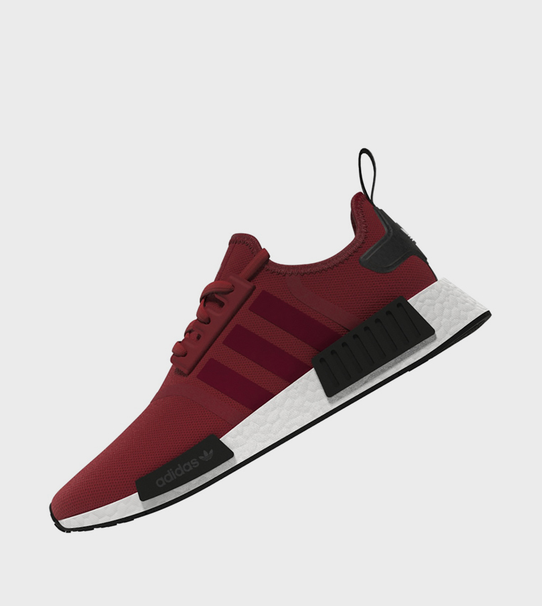 سنيكرز  إن إم دي آر 1 برباط