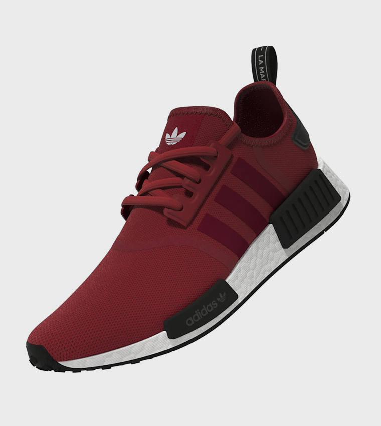 سنيكرز  إن إم دي آر 1 برباط