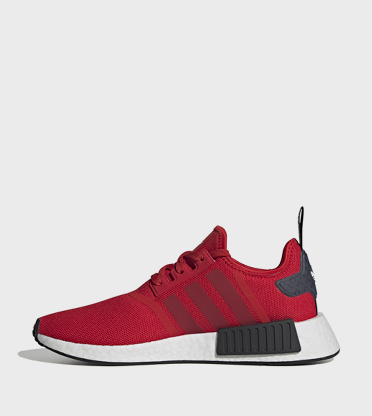 سنيكرز  إن إم دي آر 1 برباط