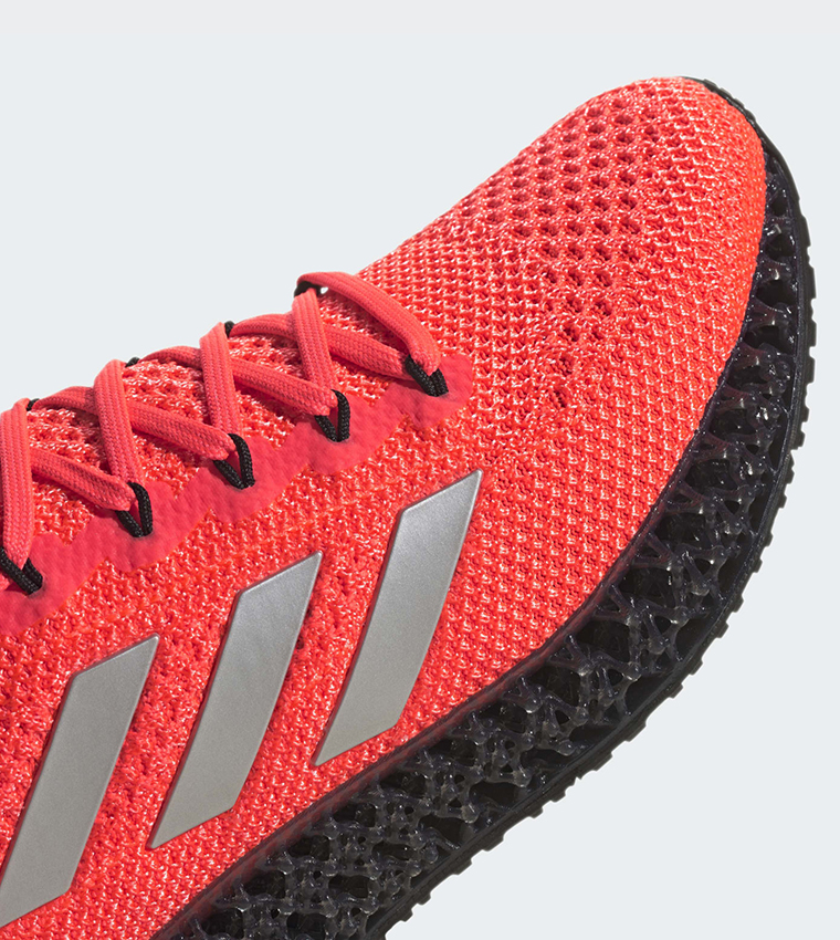 حذاء ٤دي إف دبليو دي للمشي