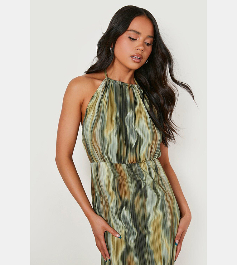 Buy Boohoo Printed Plisse Pleated Thigh Split Maxi Dress In Green