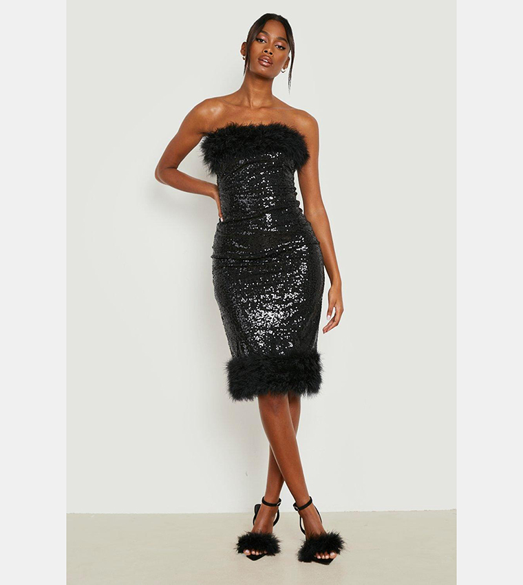 lace mermaid beach wedding dress Off-the-shoulder V-neck With Illusion – DorrisDress Alloy Apparel Tall High hostess_party Size:Medium(10) ensuring a captivating and