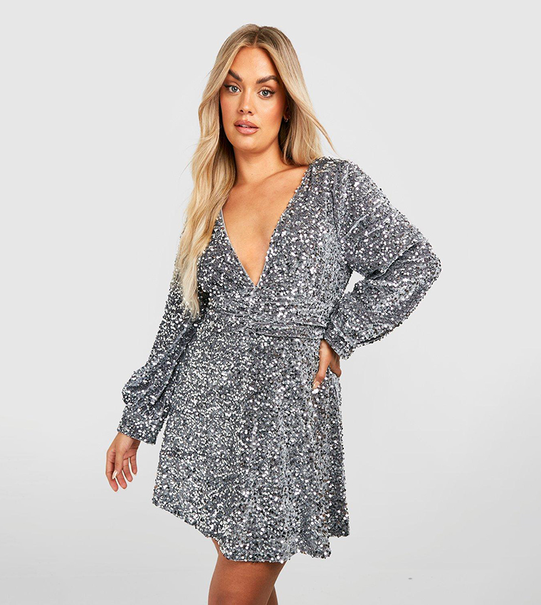 Buy Boohoo Sequin Ruched Waist Skater Dress In Silver 6thStreet Kuwait