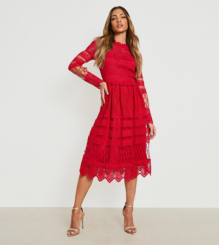 Buy Boohoo Boutique Lace Skater Bridesmaid Dress In Red | 6thstreet Saudi  Arabia