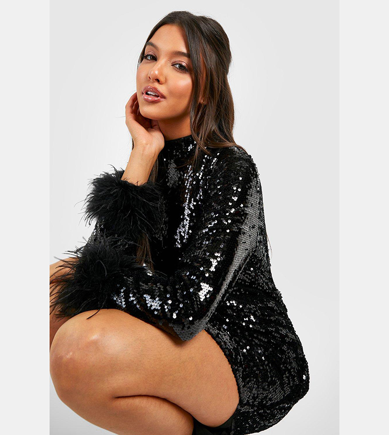 Buy Boohoo Sequin High Neck Feather Midi Dress In Black | 6thstreet Oman