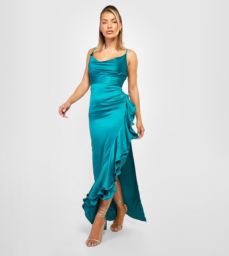 Buy Boohoo Satin Cowl Neck Ruffle Maxi Dress In Green | 6thStreet Kuwait Buy Boohoo Satin Cowl Neck Ruffle Maxi Dress In Green | 6thStreet Kuwait