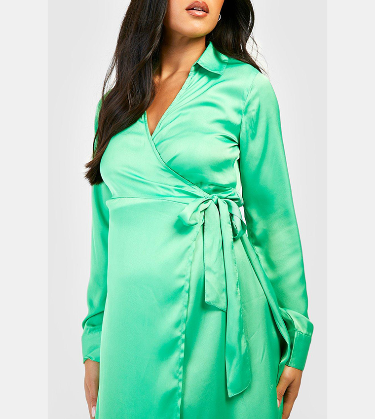 Buy Boohoo Maternity Wrap Midi Dress In Green 6thStreet Bahrain