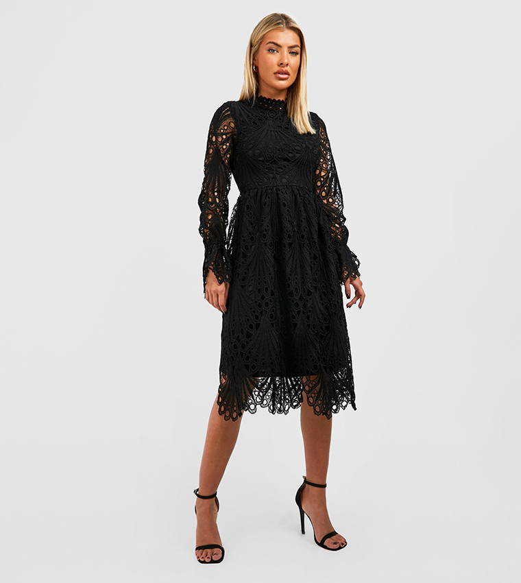 black long sleeve maxi dress forever 21 Tiered Puff-Sleeve Maxi Dress Black / S