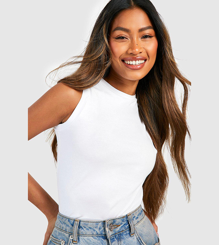 Buy Boohoo Basic Sleeveless Tank T Shirt In White 6thStreet UAE
