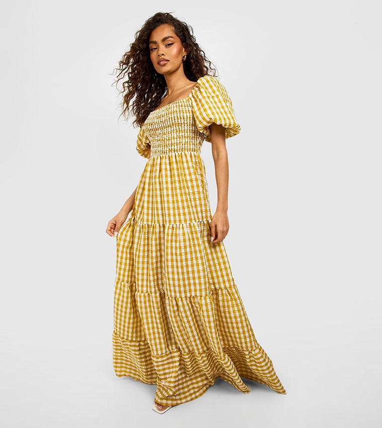 Buy Boohoo Gingham Puff Sleeves Shirred Maxi Dress In Brown | 6thstreet  Qatar