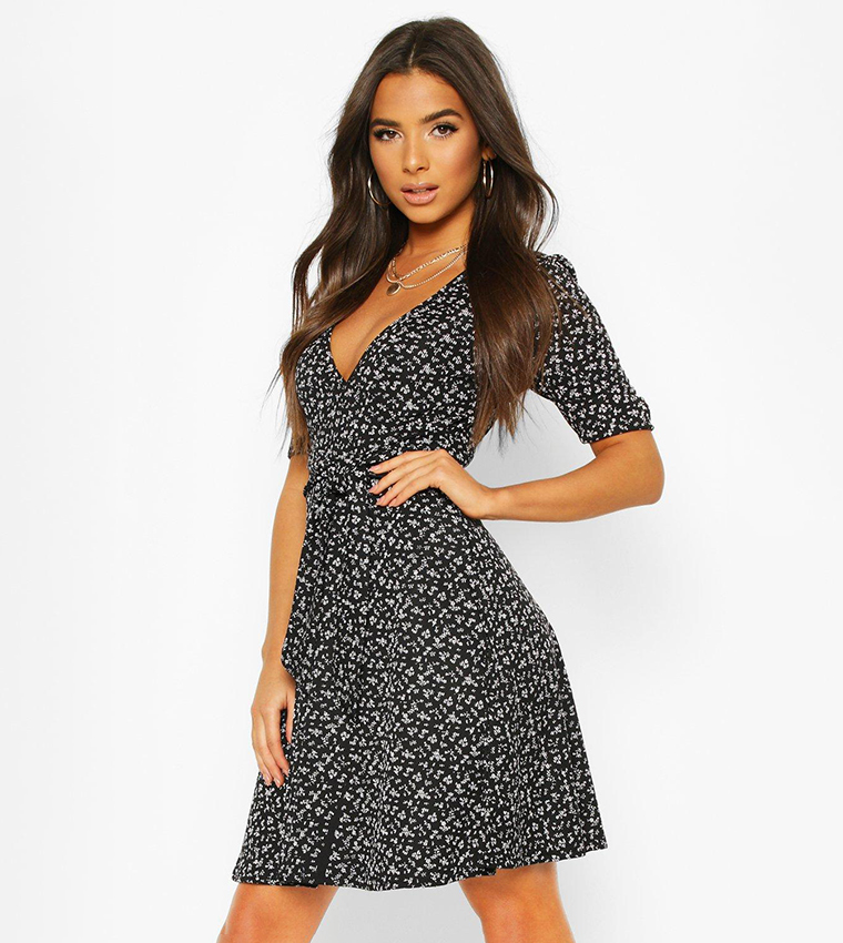 Buy Boohoo Rib Floral Print Belted Skater Dress In Black 6thstreet Saudi Arabia