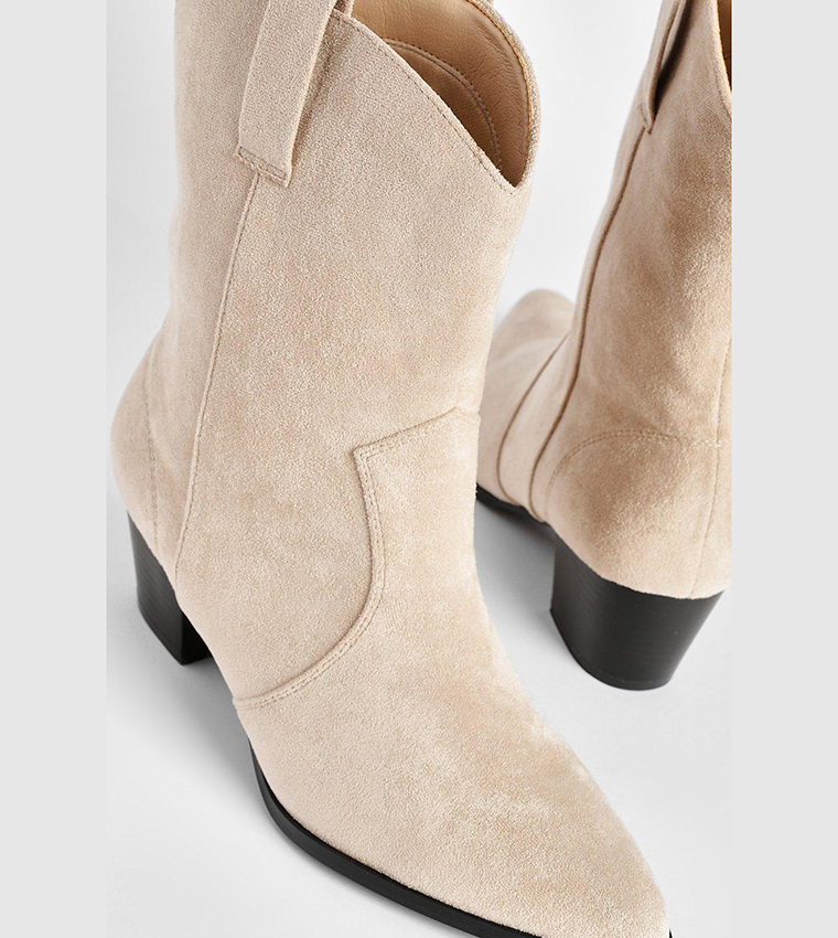 Buy Boohoo Outlet Basic Tab Detail Western Cowboy Ankle Boots In Beige 6thStreet Bahrain