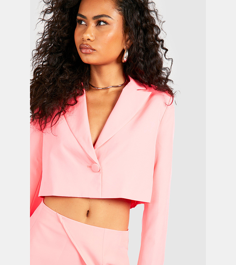 Buy Boohoo Neon Cropped Tailored Blazer In NEON PINK 6thStreet UAE