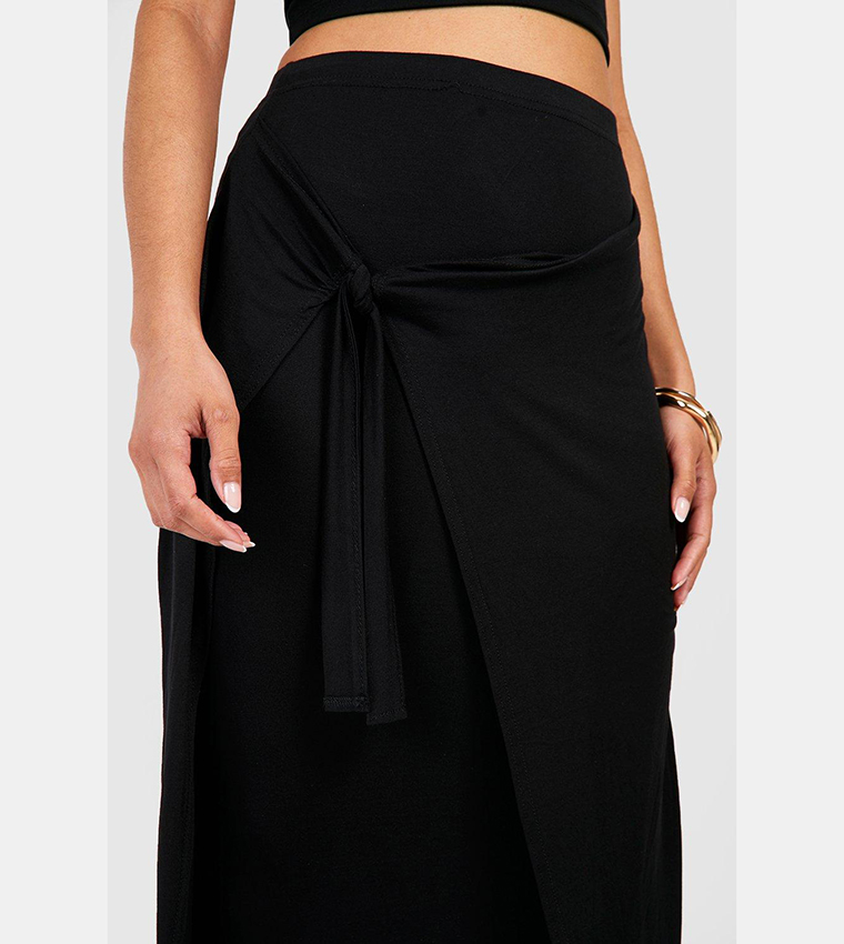 Buy Boohoo Jersey Wrap Tie Side Maxi Skirt In Black 6thStreet UAE