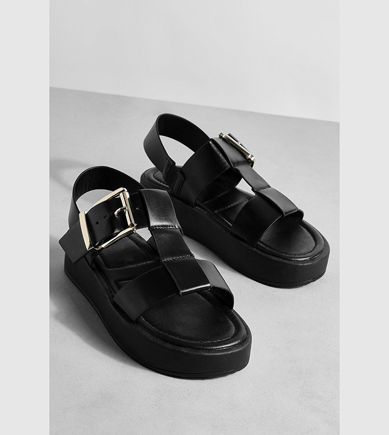 Chunky Flatform Buckle Sandals