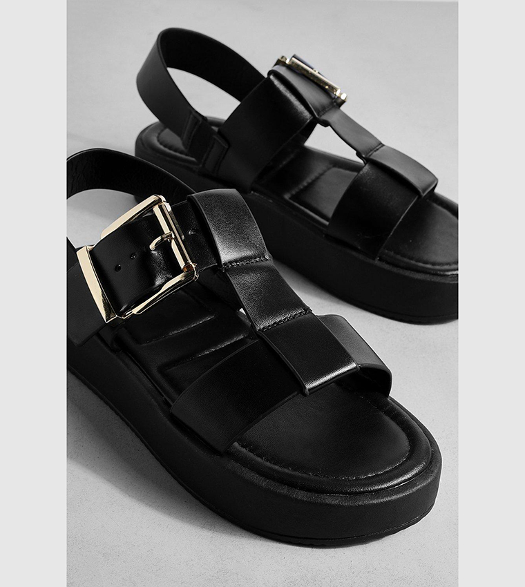 Chunky Flatform Buckle Sandals