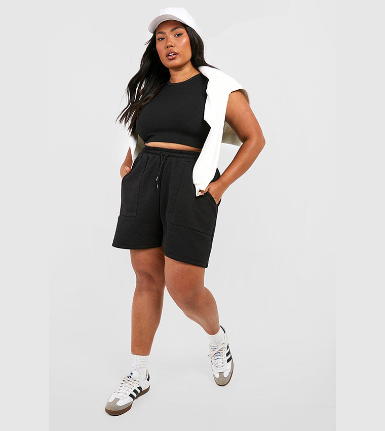 Buy Boohoo Exposed Seam Pocket Jogger Shorts In Black 6thStreet Qatar