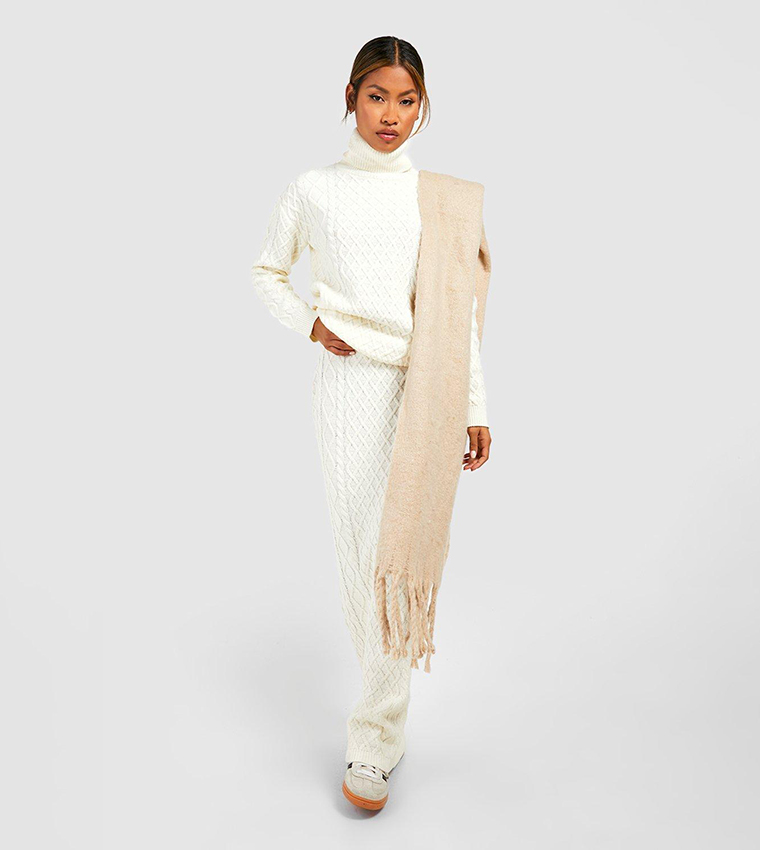 Buy Boohoo Cable Knit Jumper And Maxi Skirt Co Ord Set In White 6thStreet Bahrain