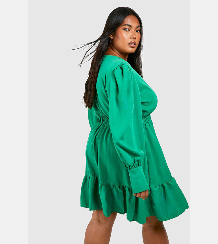 Buy Boohoo Poplin Smock Dress In Green 6thStreet Qatar