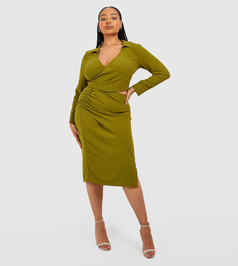 Buy Boohoo Hammered Satin Wrap Midi Skirt In Green 6thStreet Bahrain