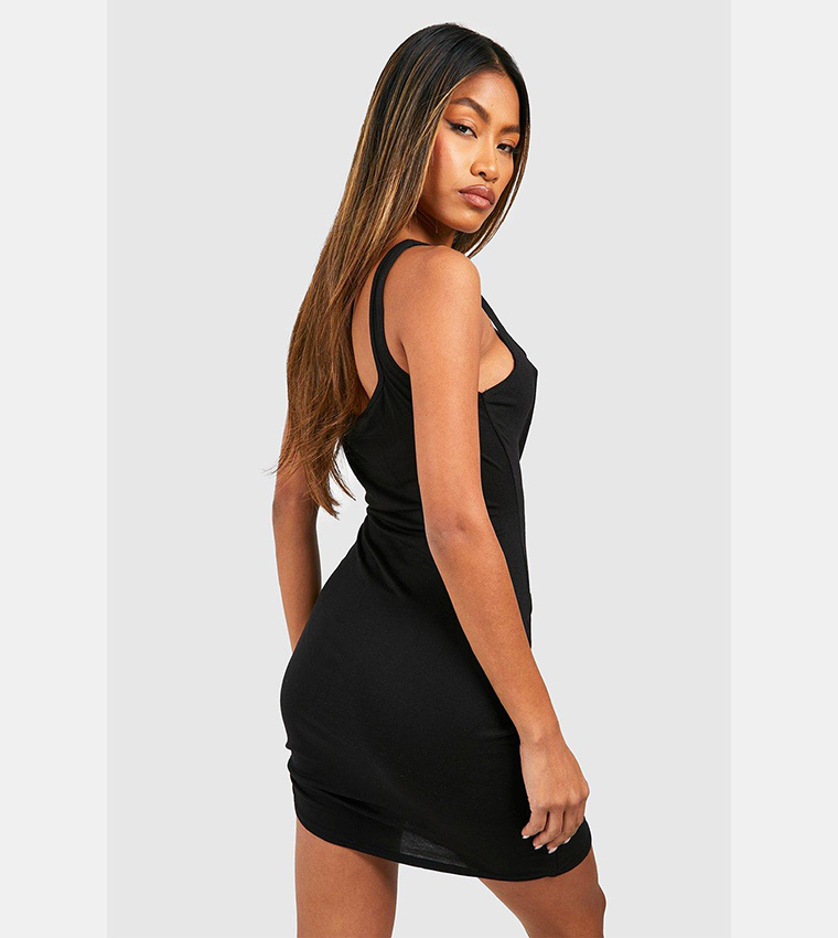 Buy Boohoo Square Neck Bodycon Mini Dress In Black | 6thstreet Bahrain Buy Boohoo Square Neck Bodycon Mini Dress In Black | 6thstreet Bahrain