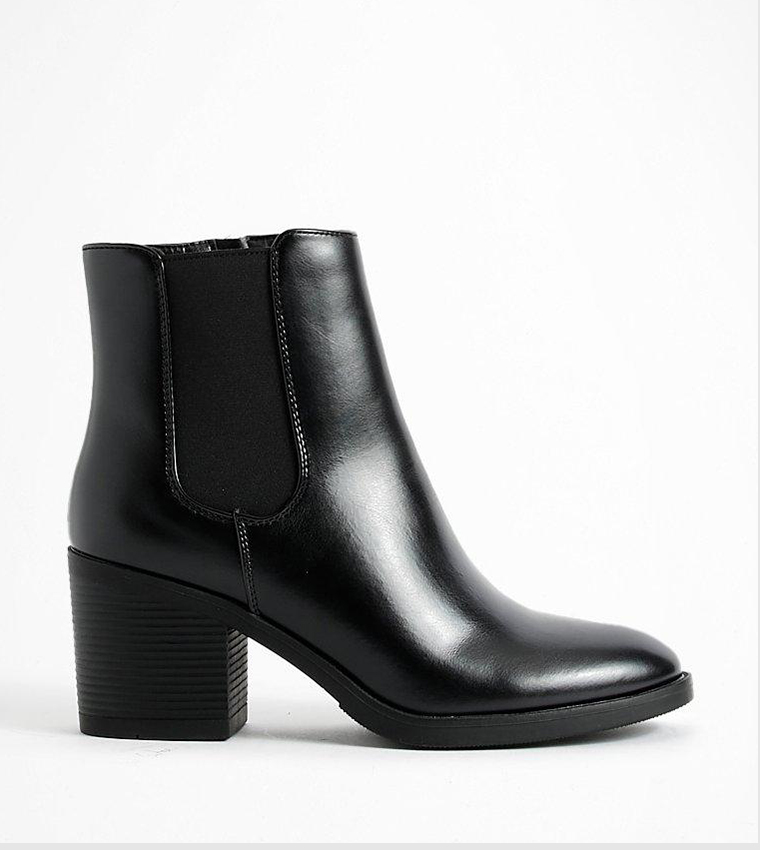 Buy Boohoo Block Heel Elastic Panel Ankle Boots In Black 6thStreet Bahrain