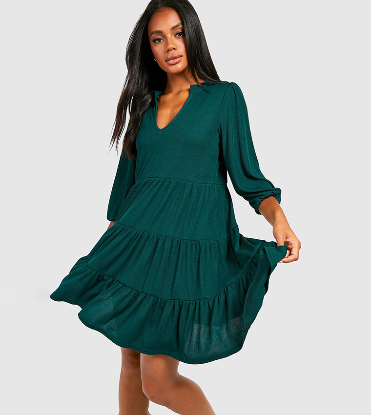 Buy Boohoo Rib V Neck Smock Dress In BOTTLE GREEN 6thStreet Bahrain