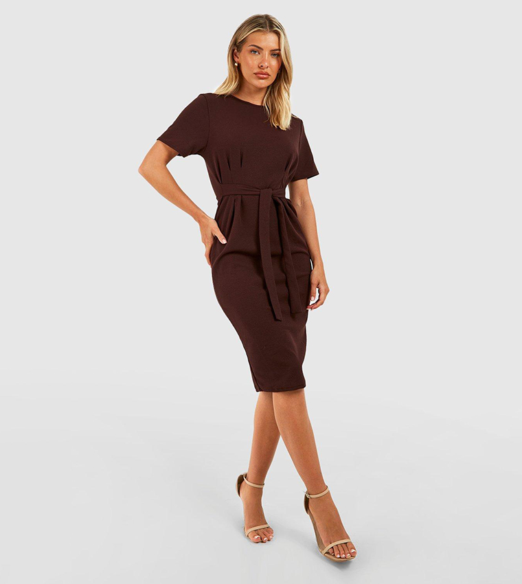 فستان جيرسيه كريب ميدي بكسرات