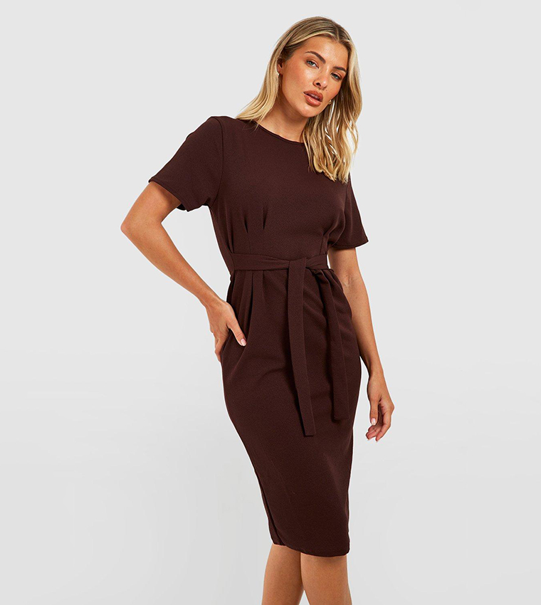 فستان جيرسيه كريب ميدي بكسرات