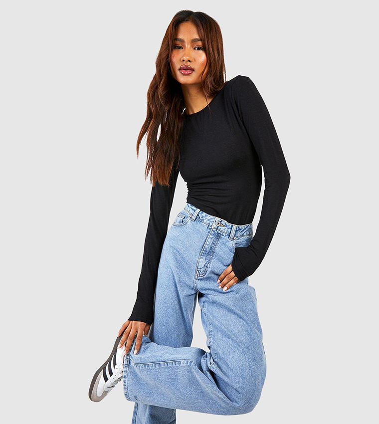 Buy Boohoo Premium Super Soft Crew Neck Long Sleeves Bodysuit Top In Black 6thStreet Qatar