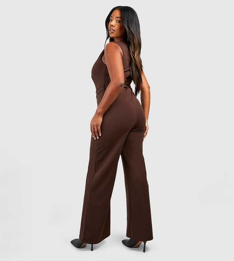 Buy Boohoo Crepe Self Fabric Belted Wide Leg Jumpsuit In CHOCOLATE |  6thStreet Kuwait