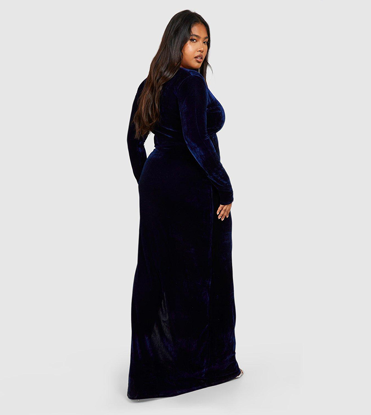 Buy Boohoo Velvet Plunge Split Maxi Dress In Navy | 6thstreet Oman