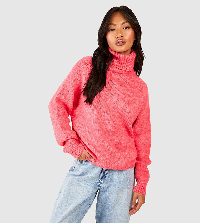 Oversized roll outlet neck sweater