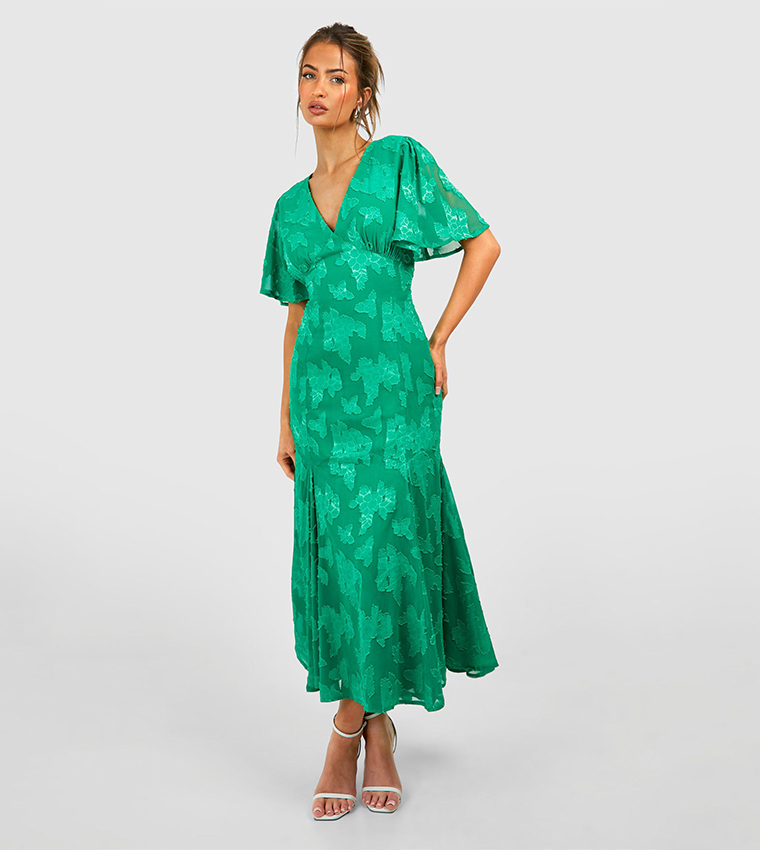 Buy Boohoo Burnout Floral Angel Sleeves Midaxi Dress In Green 6thStreet Oman