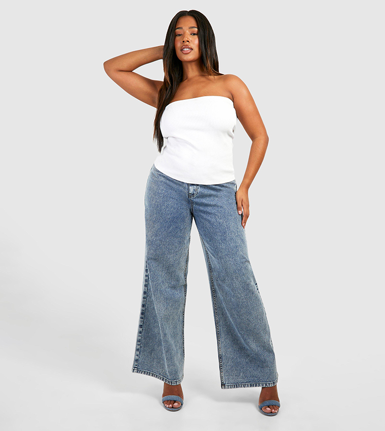 Buy Boohoo Curve Acid Wash Straight Leg Jeans In Blue 6thStreet Bahrain