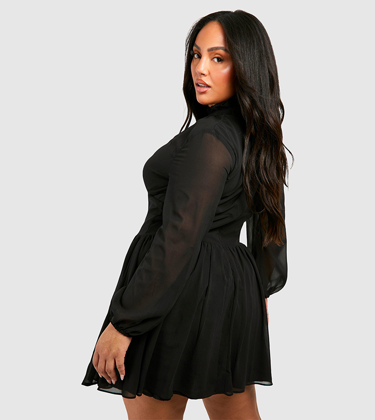 Buy Boohoo Curve Chiffon Blouson Sleeves Skater Dress In Black