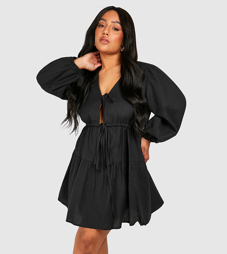 Buy Boohoo Curve Woven Tie Detail Long Sleeves Skater Dress In Black 6thStreet Oman