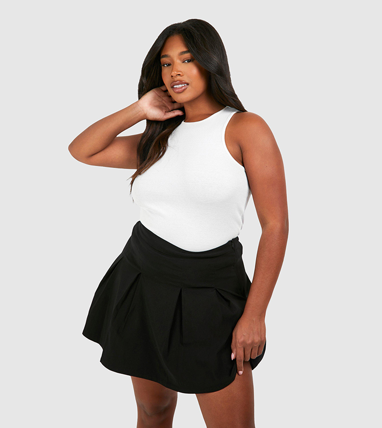 Buy Boohoo Curve Bengaline Pleated Skater Skirt In Black 6thStreet UAE