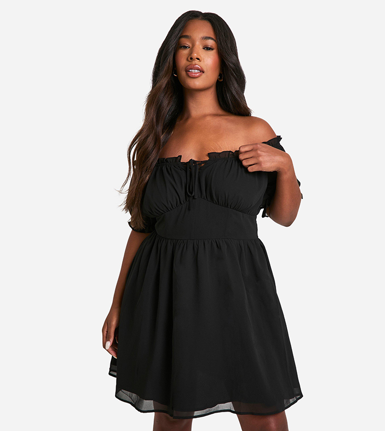 Buy Boohoo Curve Bardot Lace Up Skater Dress In Black 6thStreet Bahrain