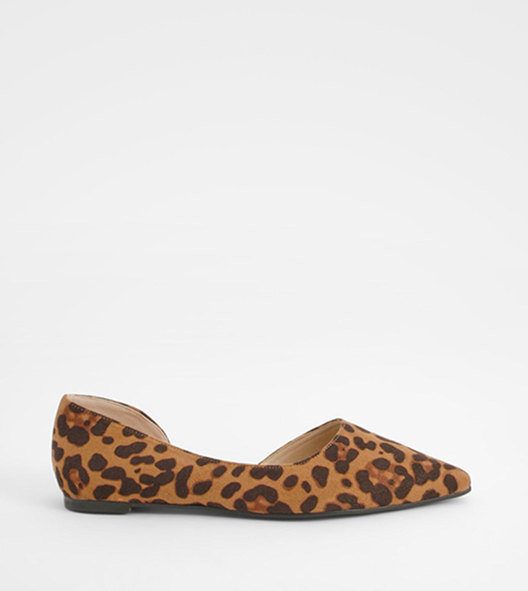 Leopard Print Cut-Out Pointed Flat Shoes