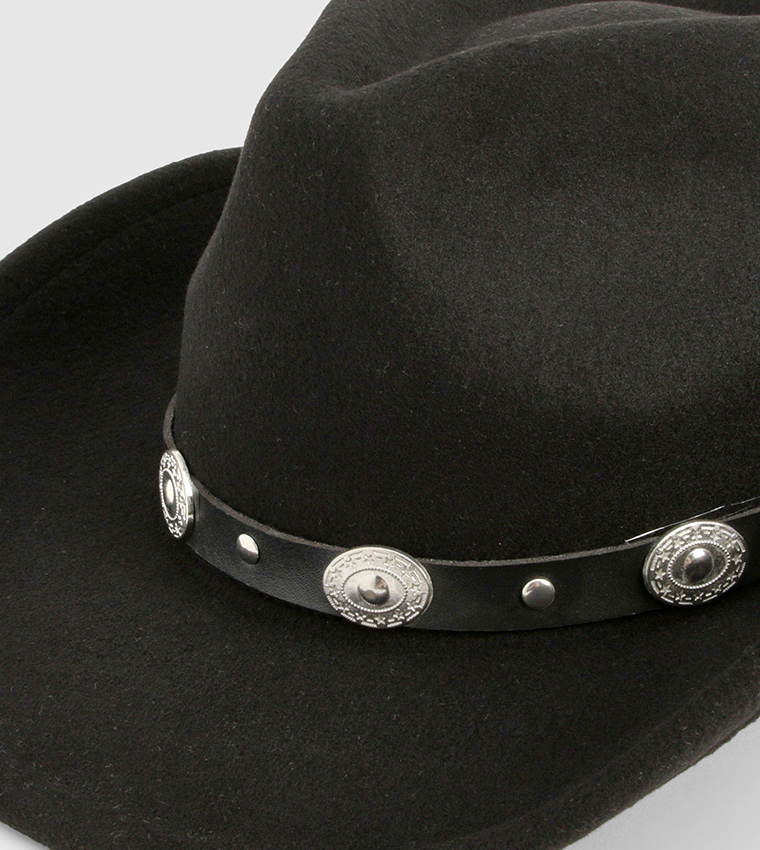 قبعة كاوبوي غربية مزخرفة بالدبابيس