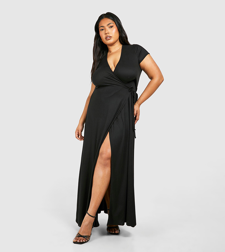 Buy Boohoo Curve Super Soft Wrap Front Maxi Dress In Black 6thStreet Bahrain