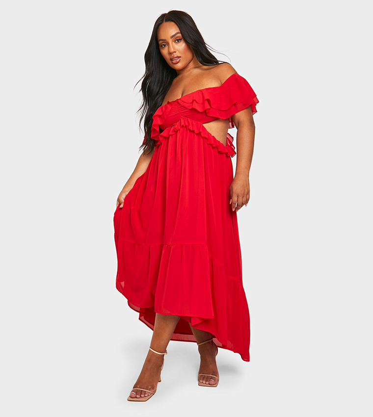 boohoo plus red dress Wedding Guest in a Red Lace Dress Plus Size Fashion Influencer & Consultant