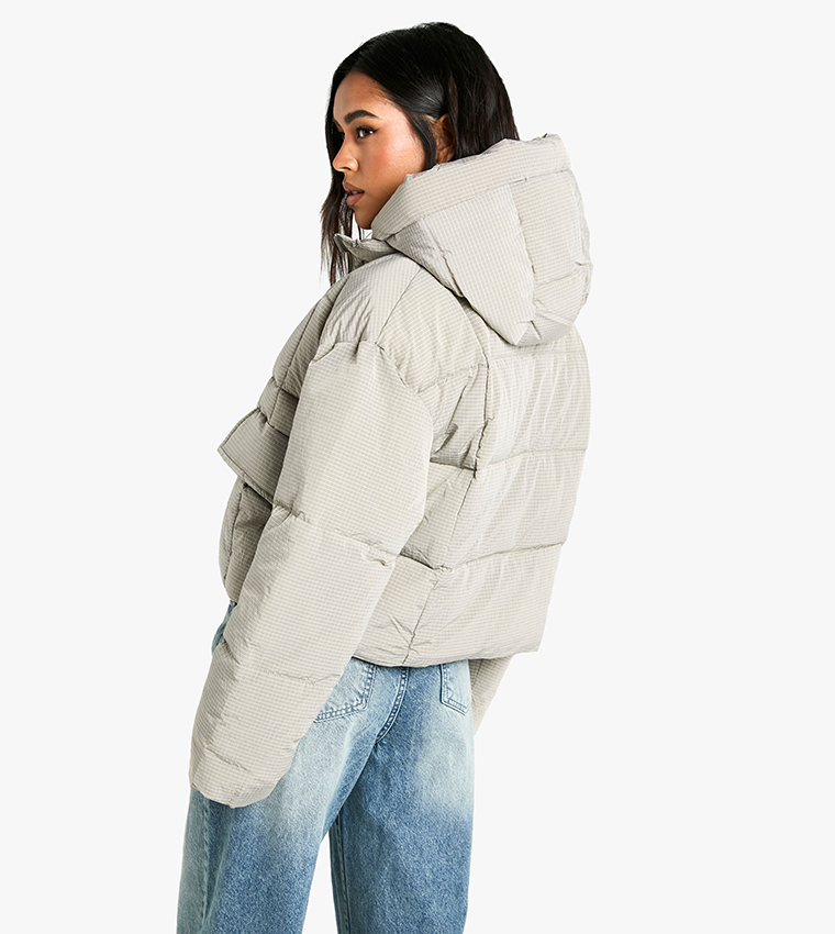 Hooded Textured Puffer Jacket