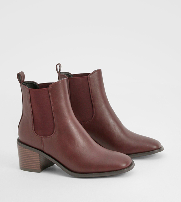 Wooden Block Heel Tab Detail Chelsea Boots