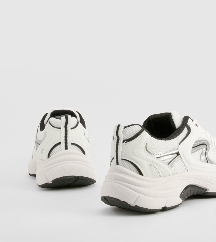 Contrast Detail Paneled Sneakers