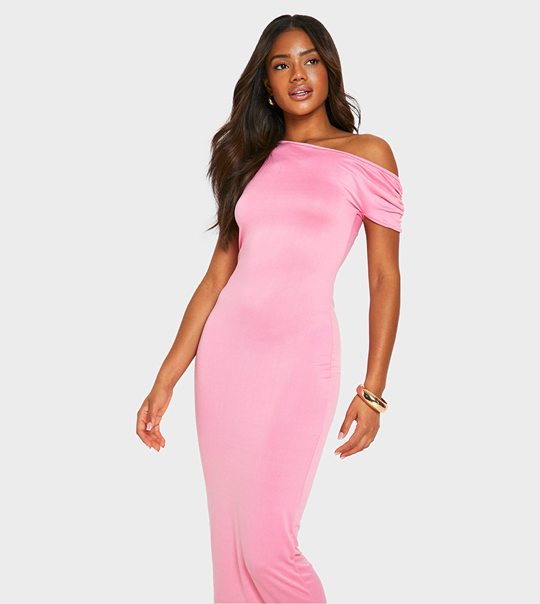 Buy Boohoo Solid Maxi Bodycon Dress In Pink | 6thstreet Kuwait Buy Boohoo Solid Maxi Bodycon Dress In Pink | 6thstreet Kuwait