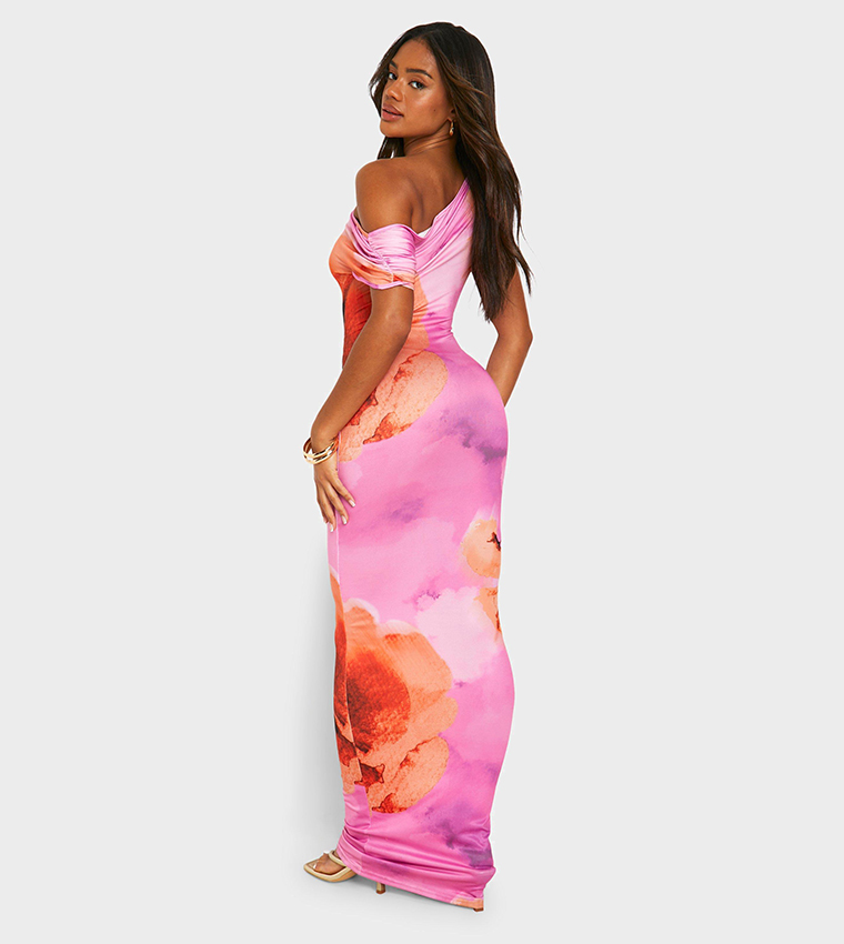 Buy Boohoo Printed Maxi Bodycon Dress In Pink | 6thstreet UAE