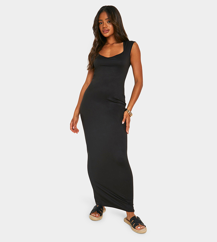 Buy Boohoo Super Soft Sweetheart Neck Maxi Dress In Black 6thStreet Bahrain