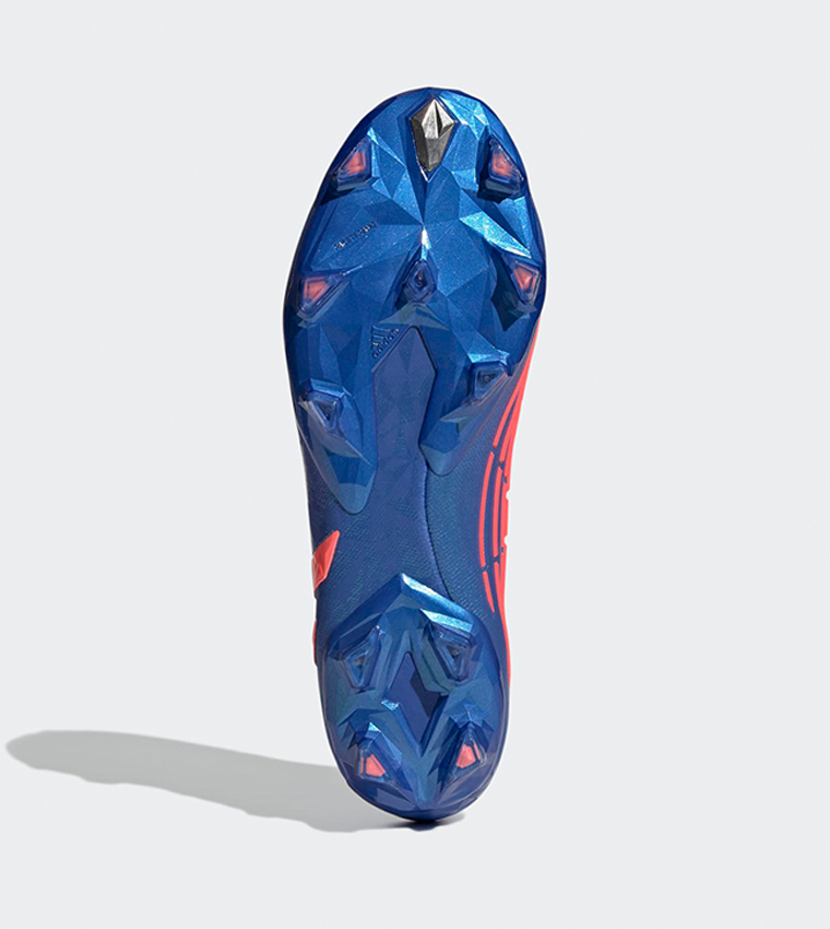 حذاء كرة قدم بريديتور إيدج 1